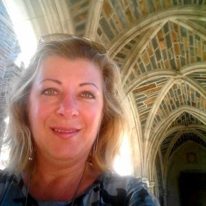 Meet your Posher, Joyce